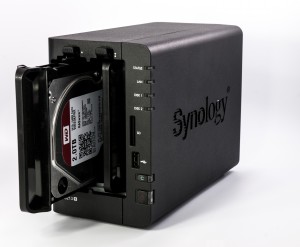 Synology4